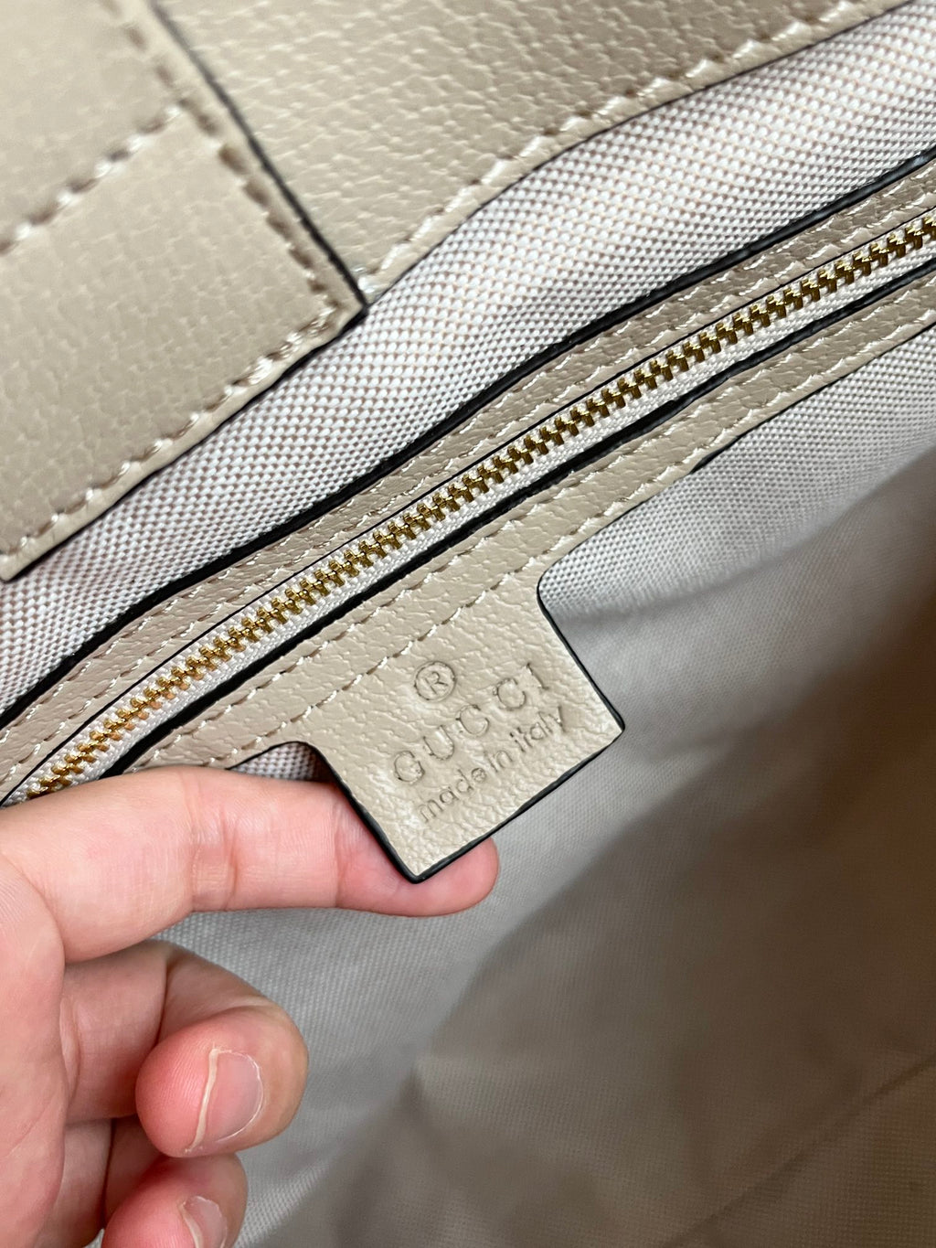 B1R15B34  Popular bag