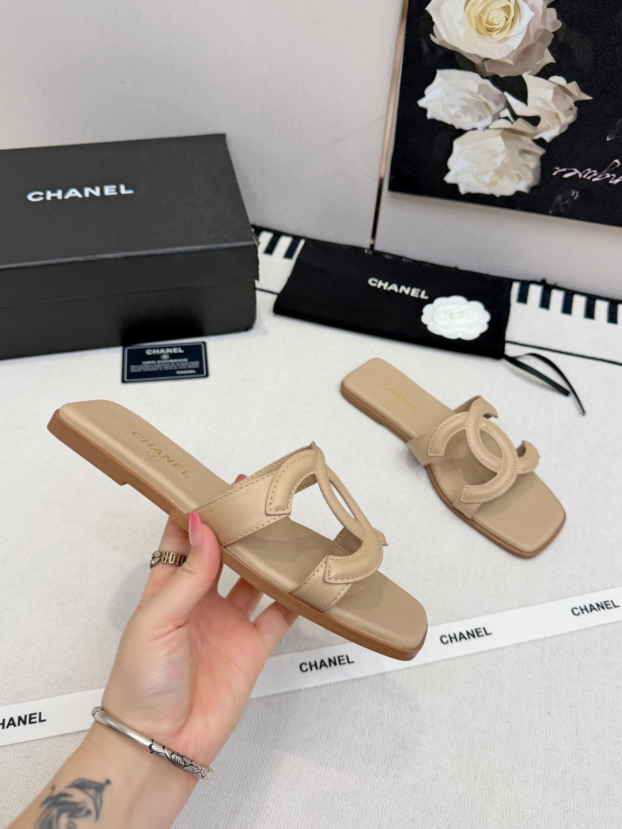 Z2X76C3 Popular high-quality leather Shoes