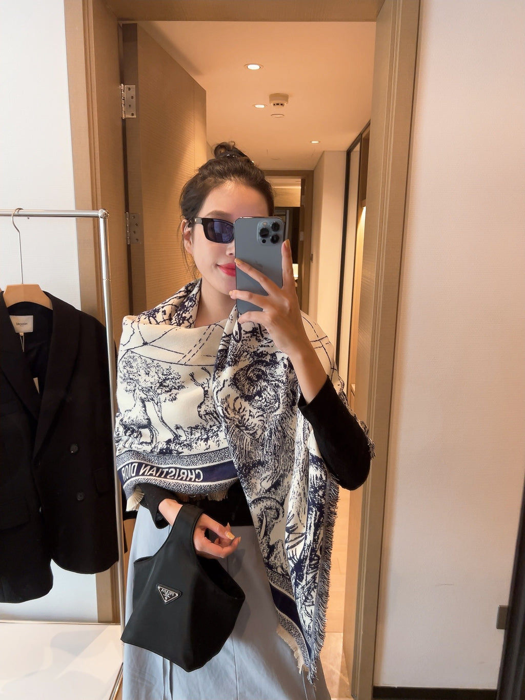 W1R86D25 Popular Winter Scarves