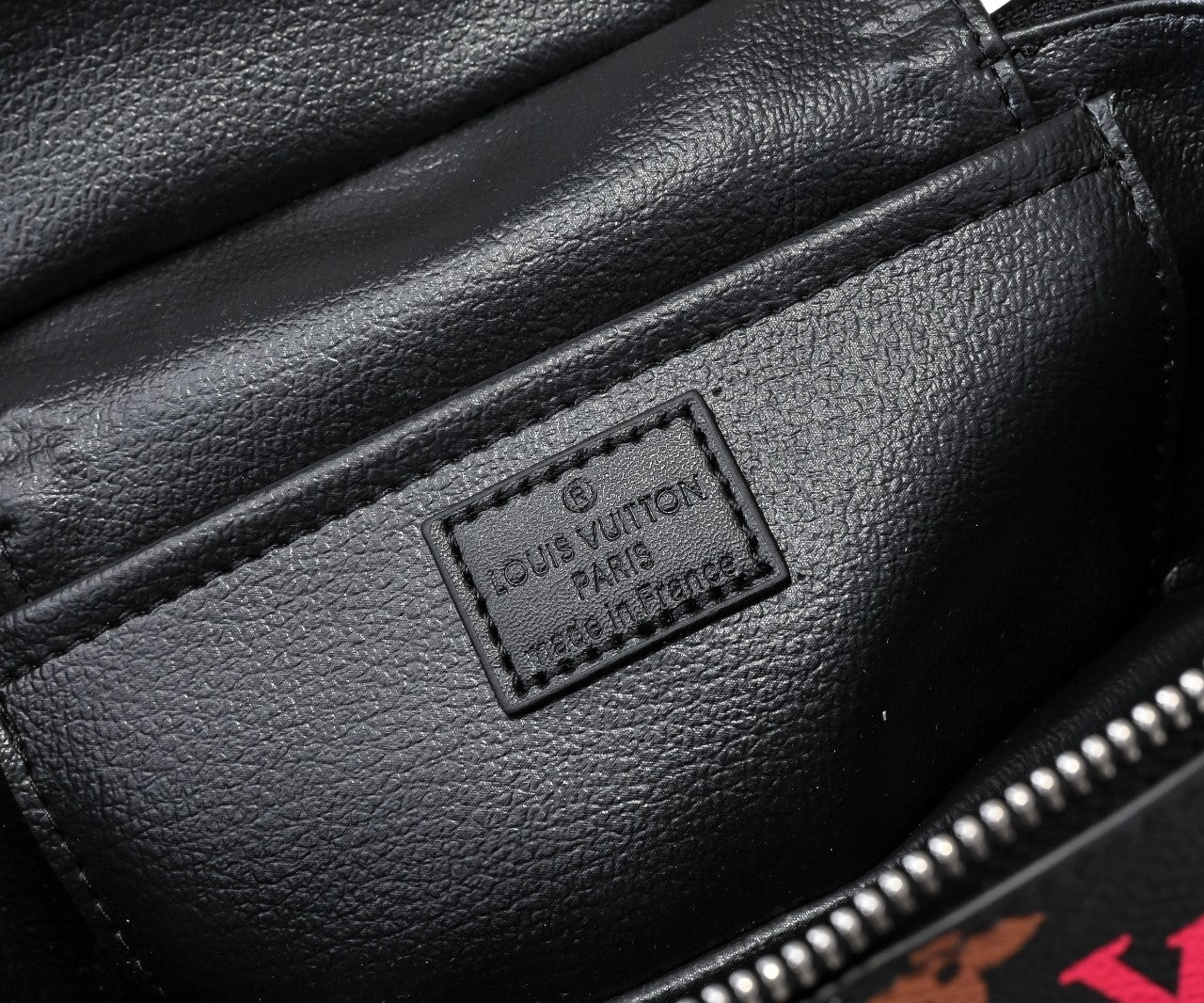 B1X45E11 Popular leather bag