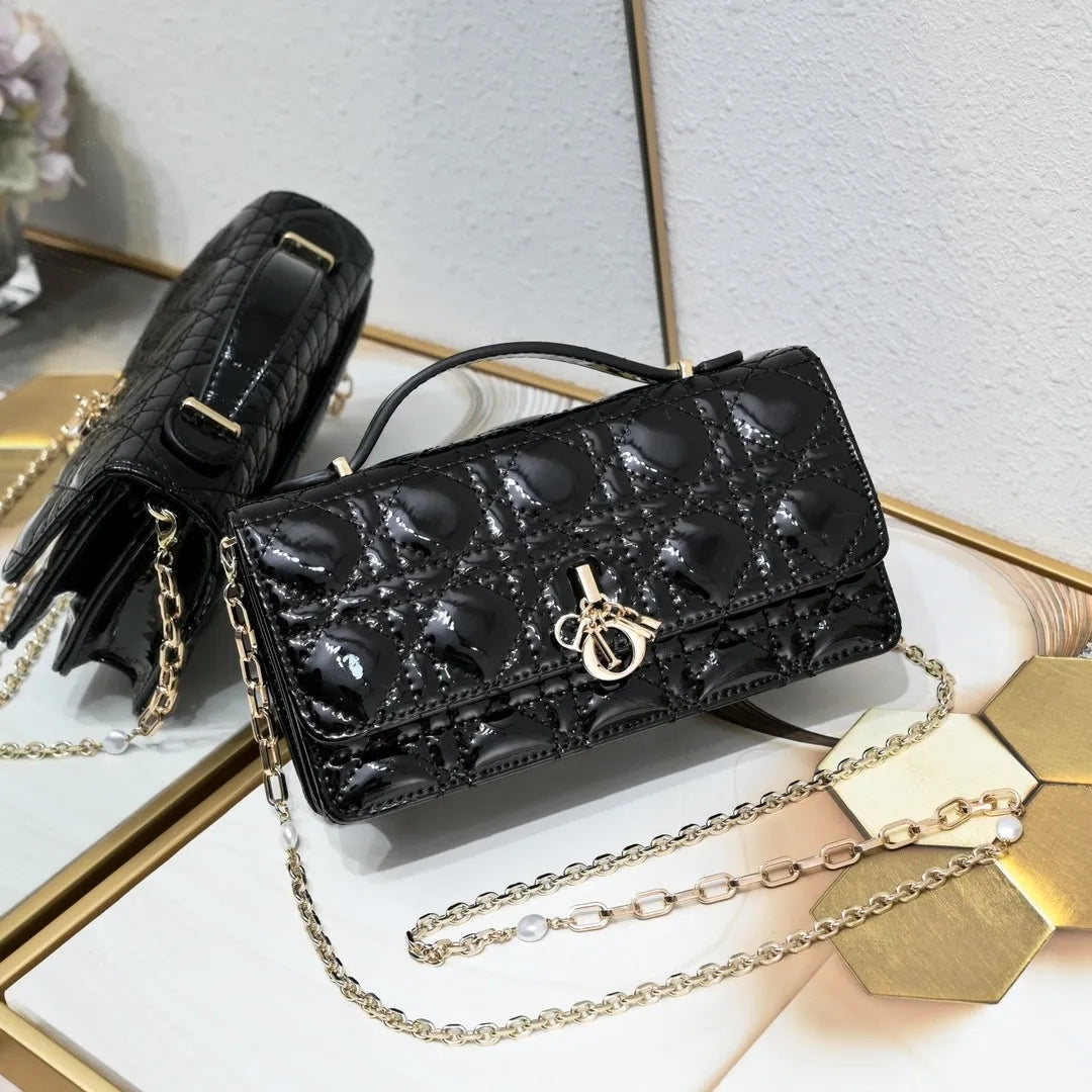 B12X44D360 Popular  leather bag 