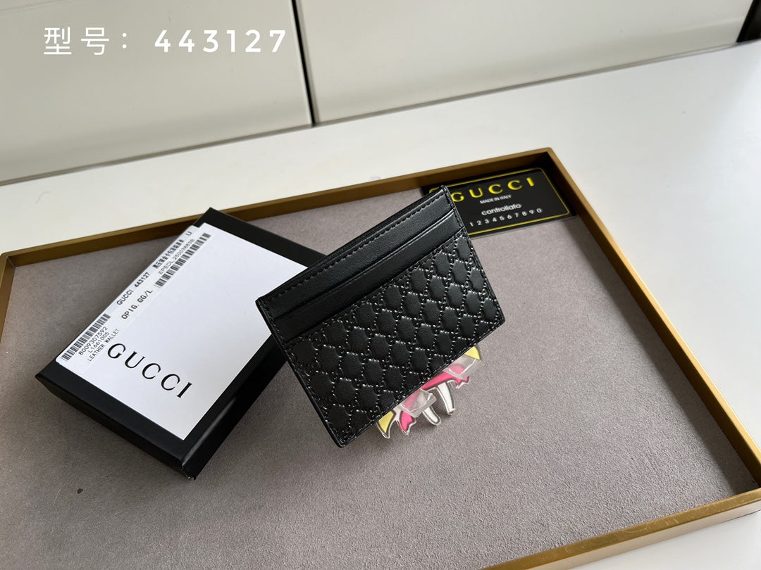 B1X44B384 Popular leather wallets