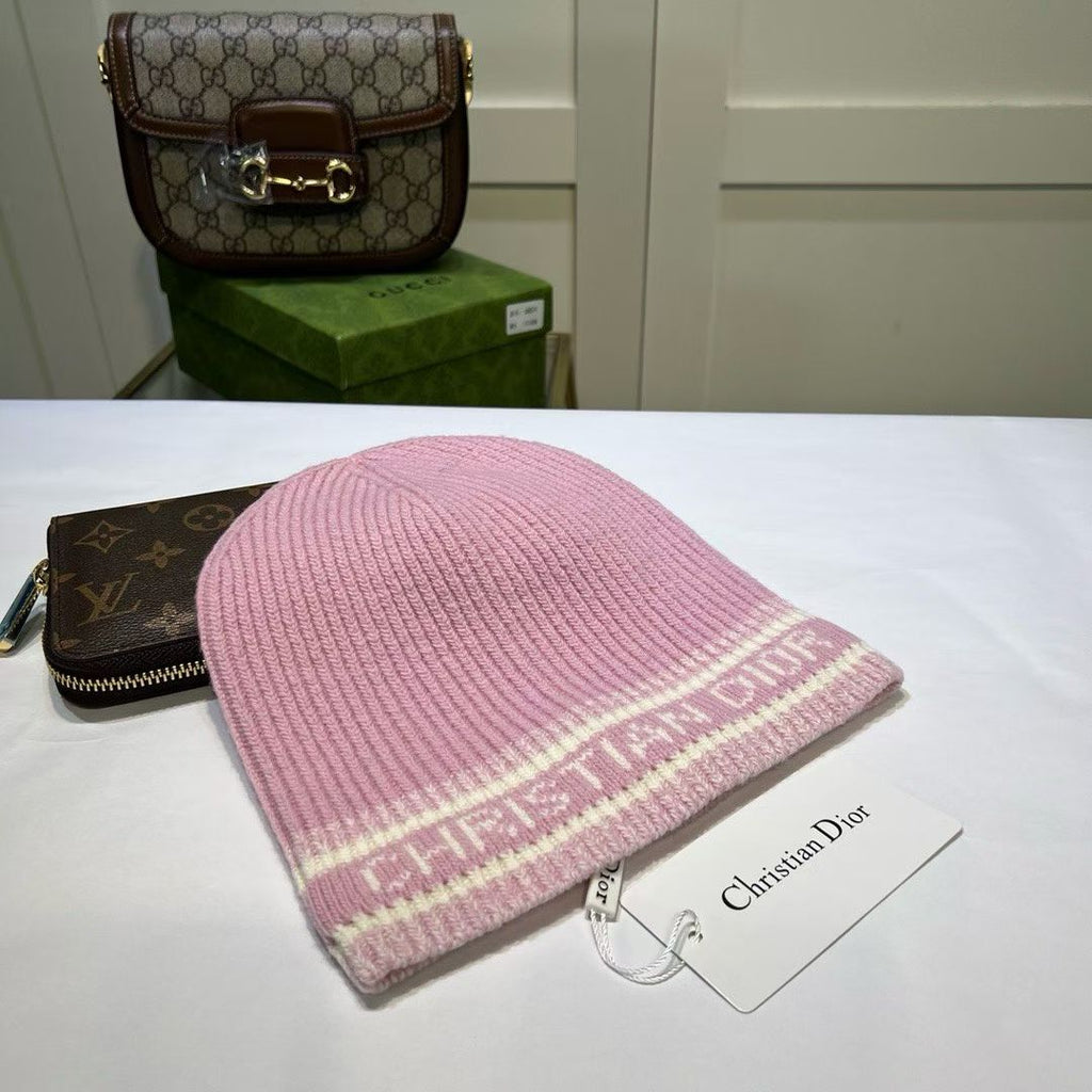 M1R86D99 Popular hats