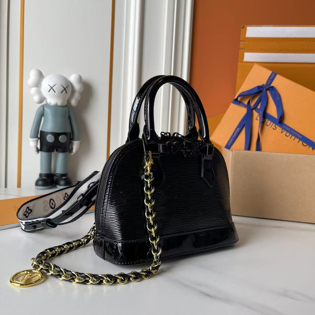 B1P46E95 Popular leather bag