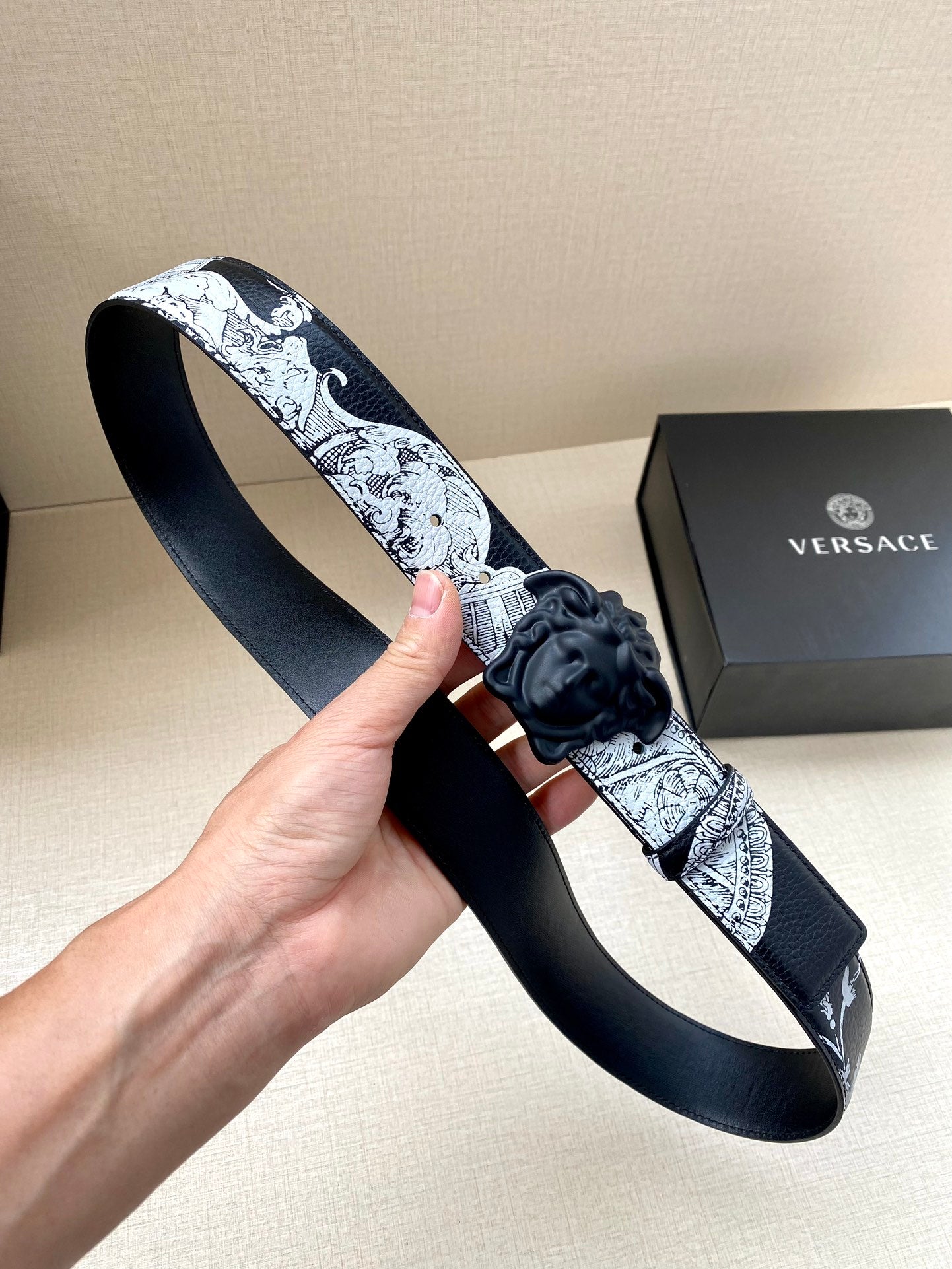 P1P36V7 Popular High quality belt With full package