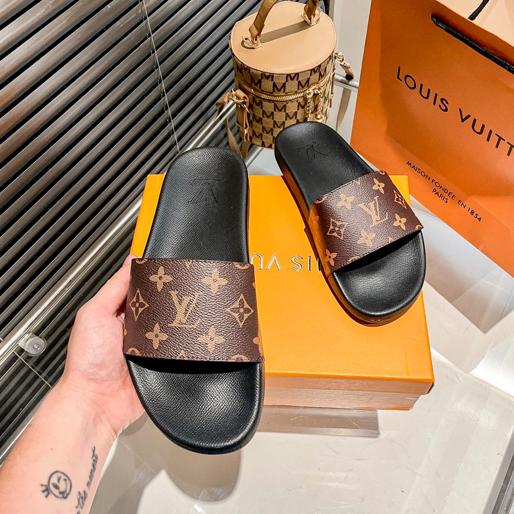 Z1Z54E195 Popular Slippers