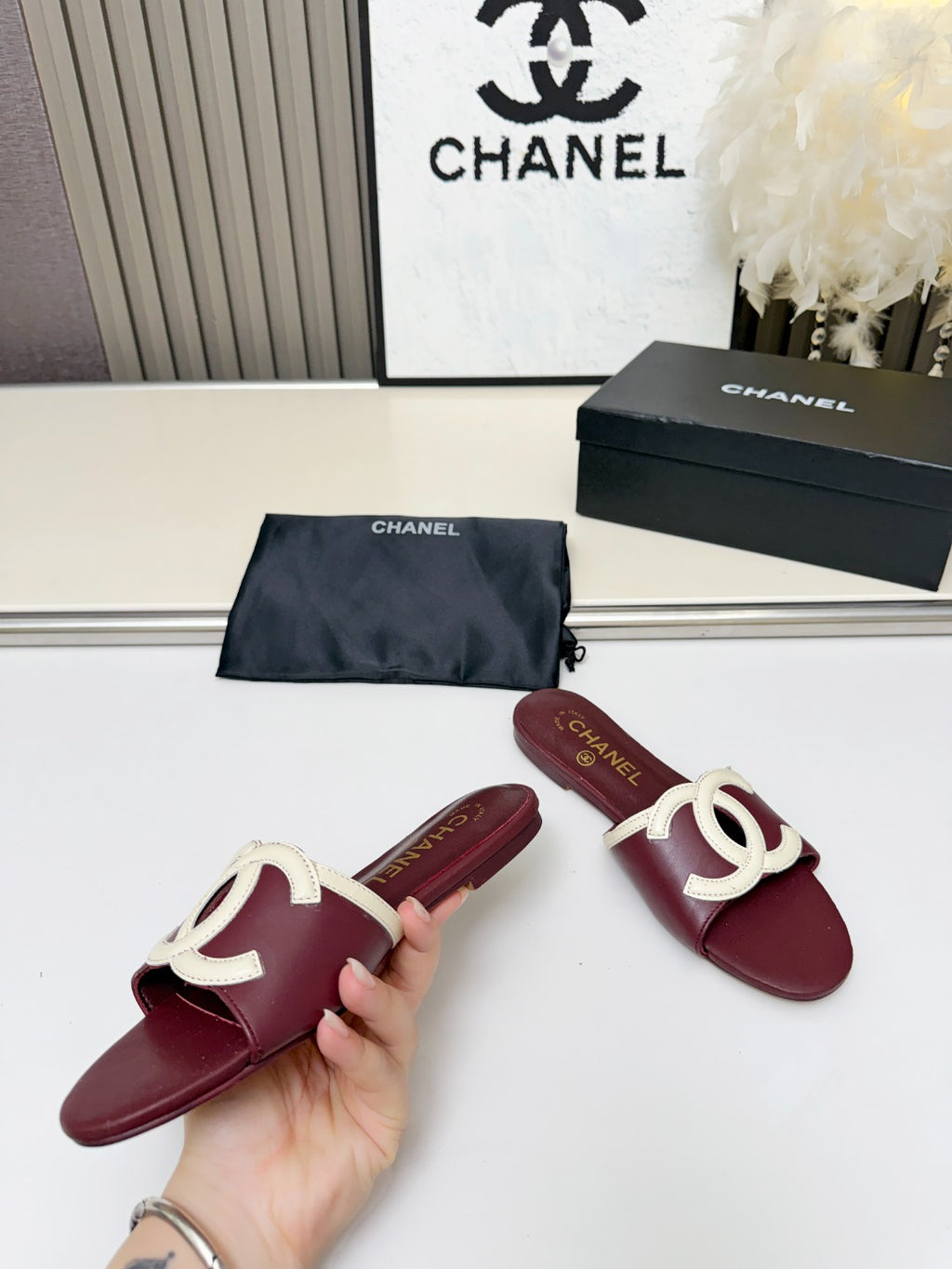 ZPX76C6  Popular high-quality leather slippers