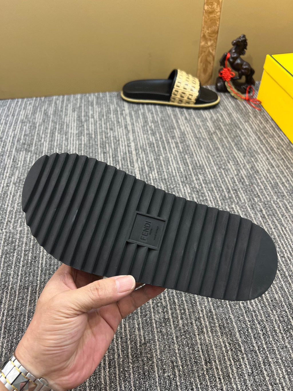 Z5XF104 Popular Slippers