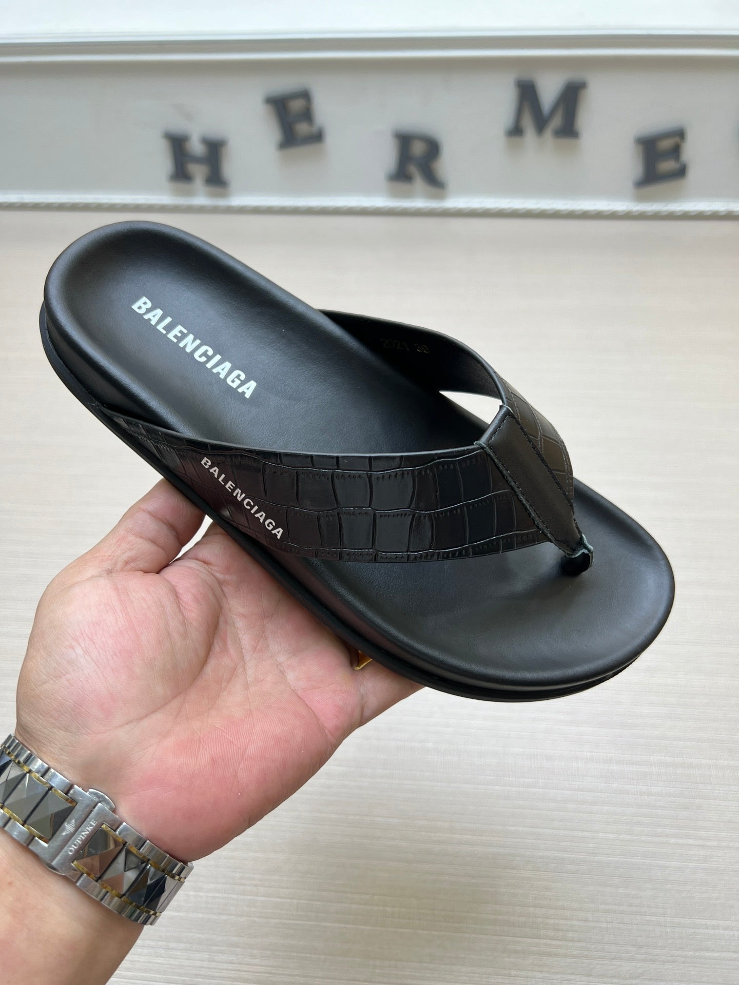 Z5ZJ98 Popular slippers