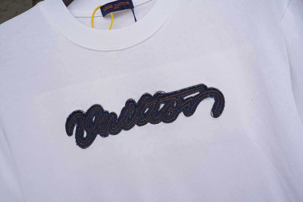 U1R76E18 Popular T-shirts