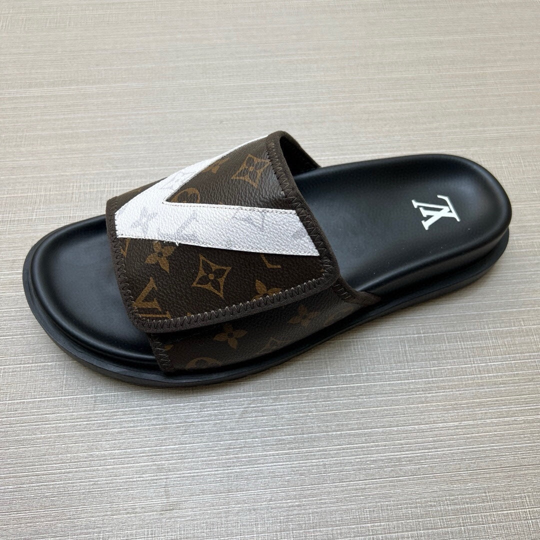 Z5WE251 Popular Slippers