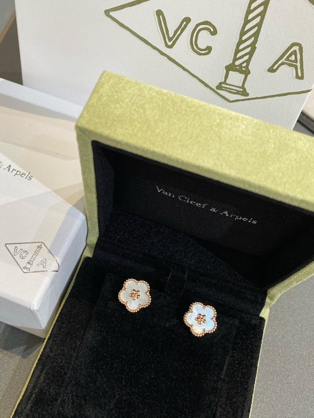 X5Z95VA21E Popular Earrings
