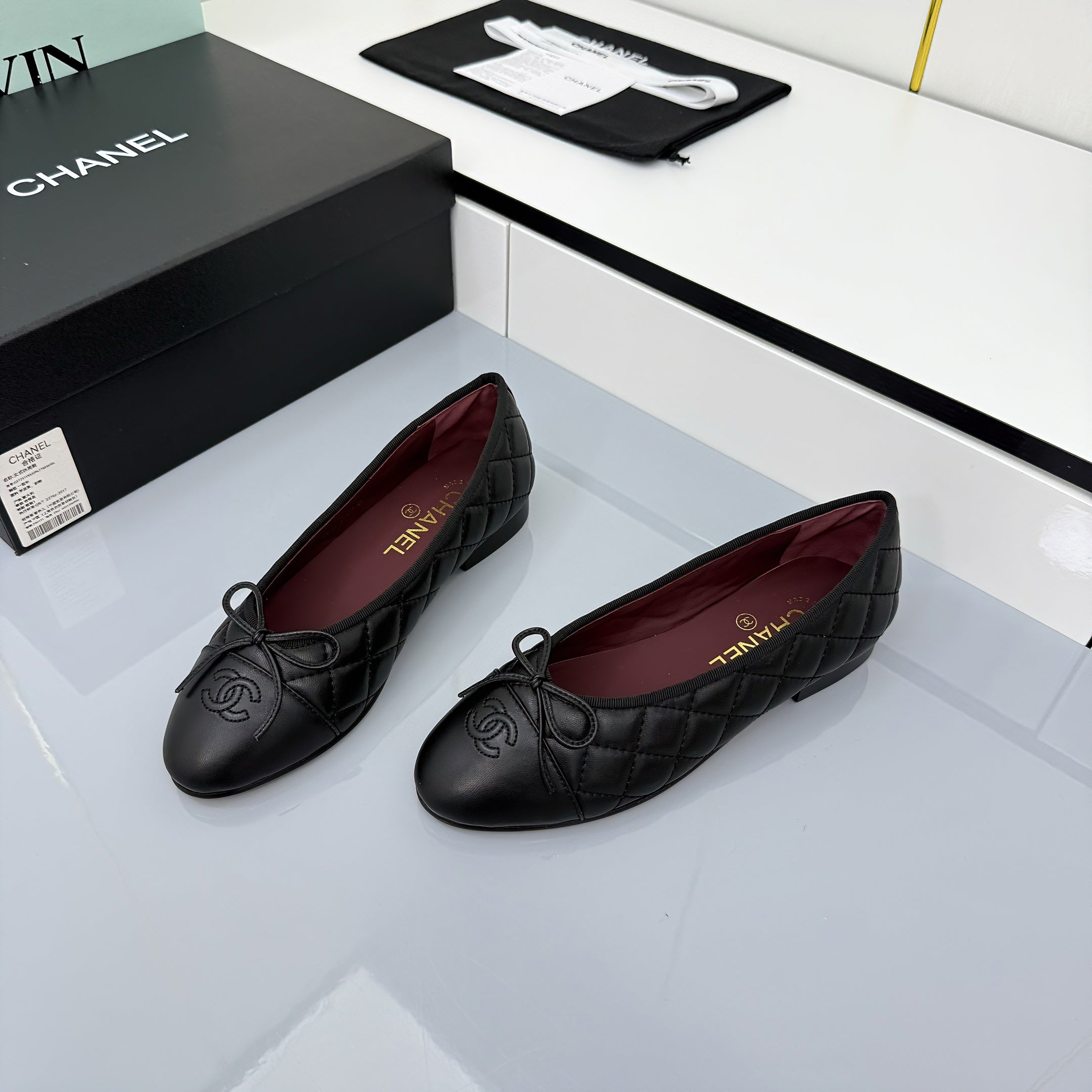 Z2Q105C413 Popular high-quality leather Shoes