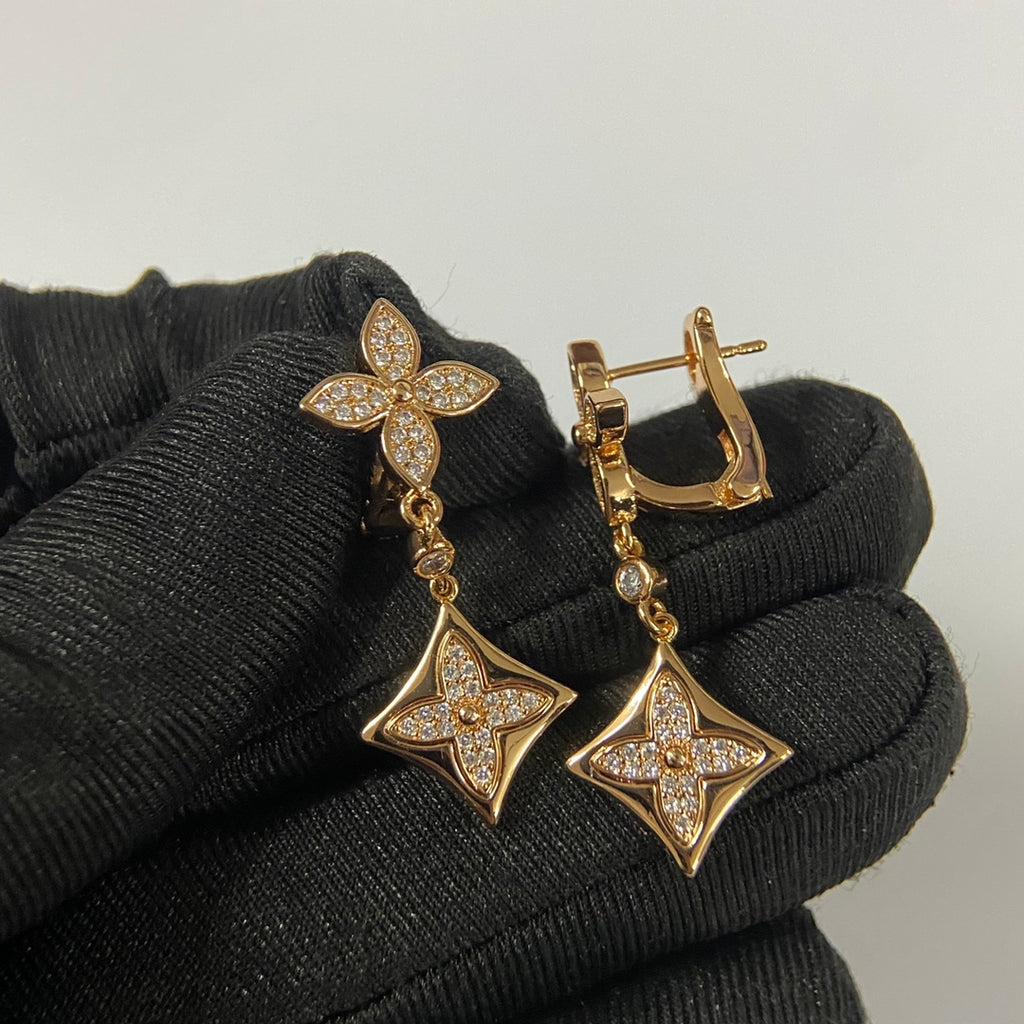 X5N76E16E Popular  Earrings, Bracelets