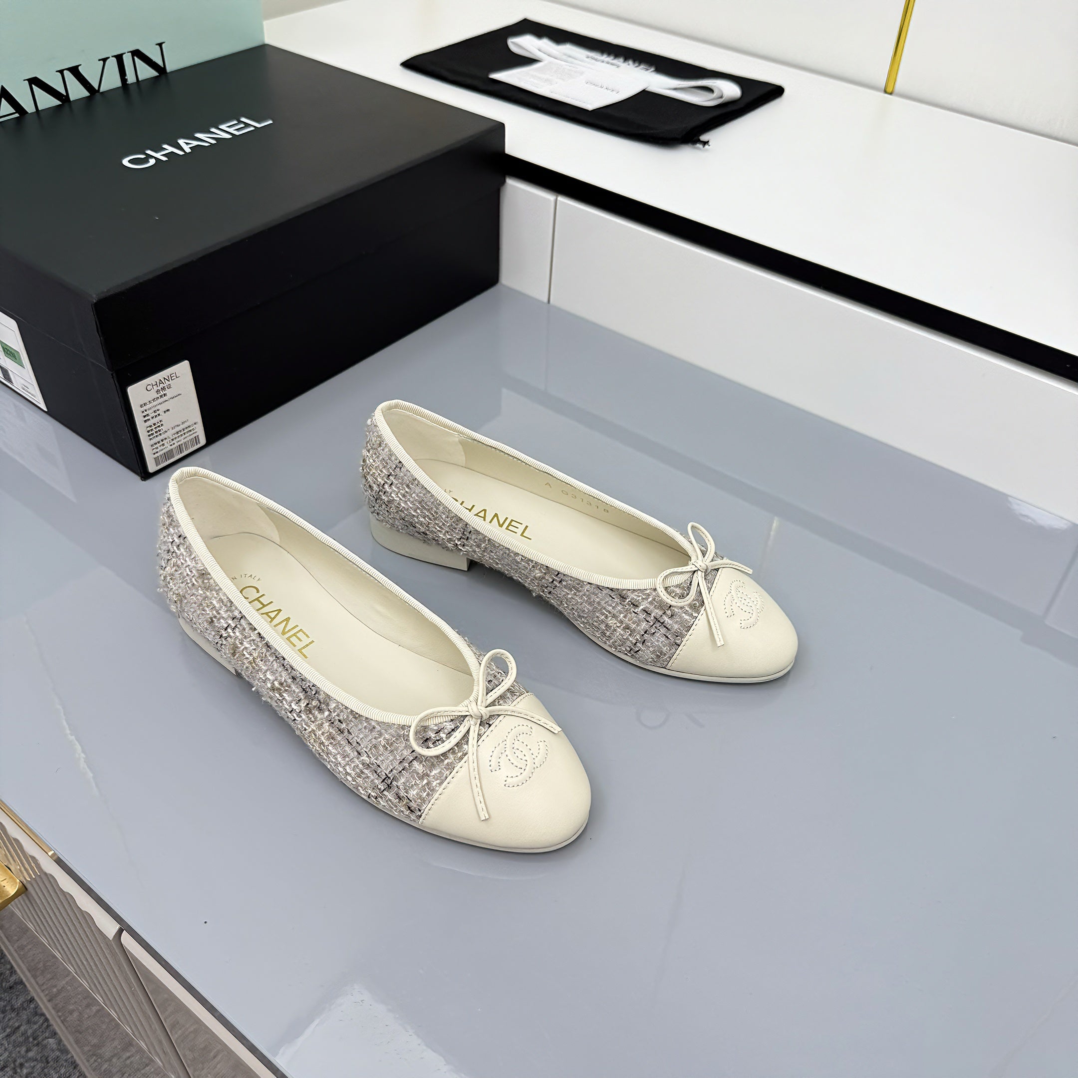 Z2Q105C413 Popular high-quality leather Shoes