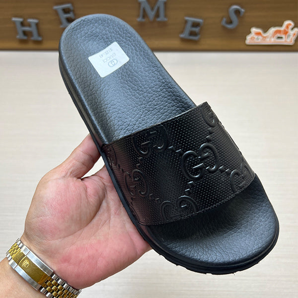 Z5X76B2  Popular slippers