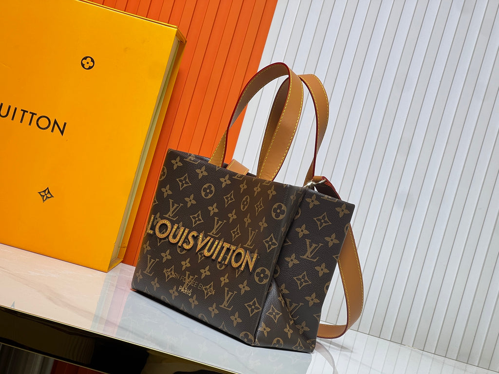 B1P46E48 Popular leather bag