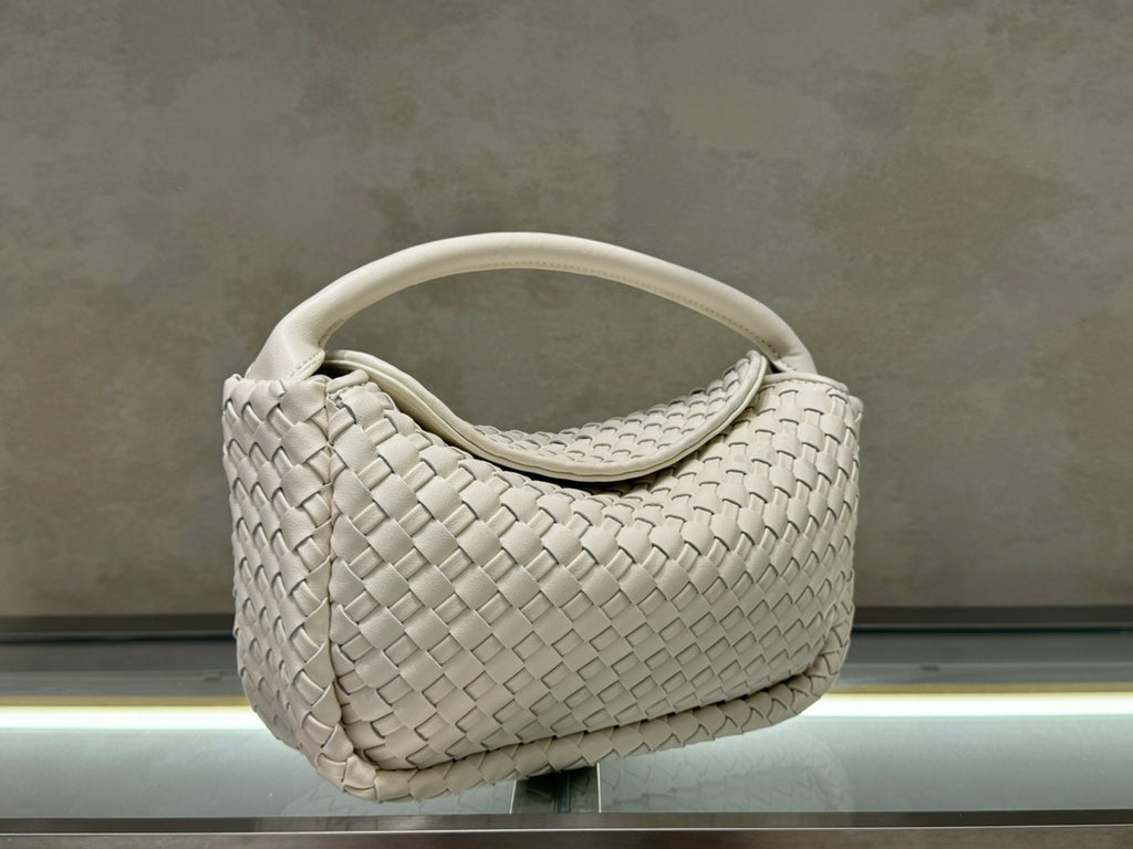 B1X104A83 Popular  leather bag