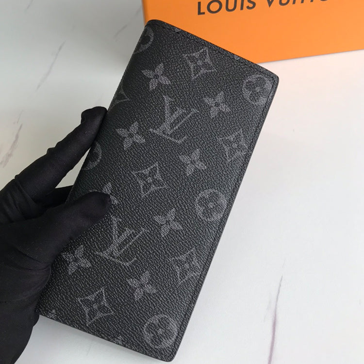 B1X31E2 Popular leather wallets