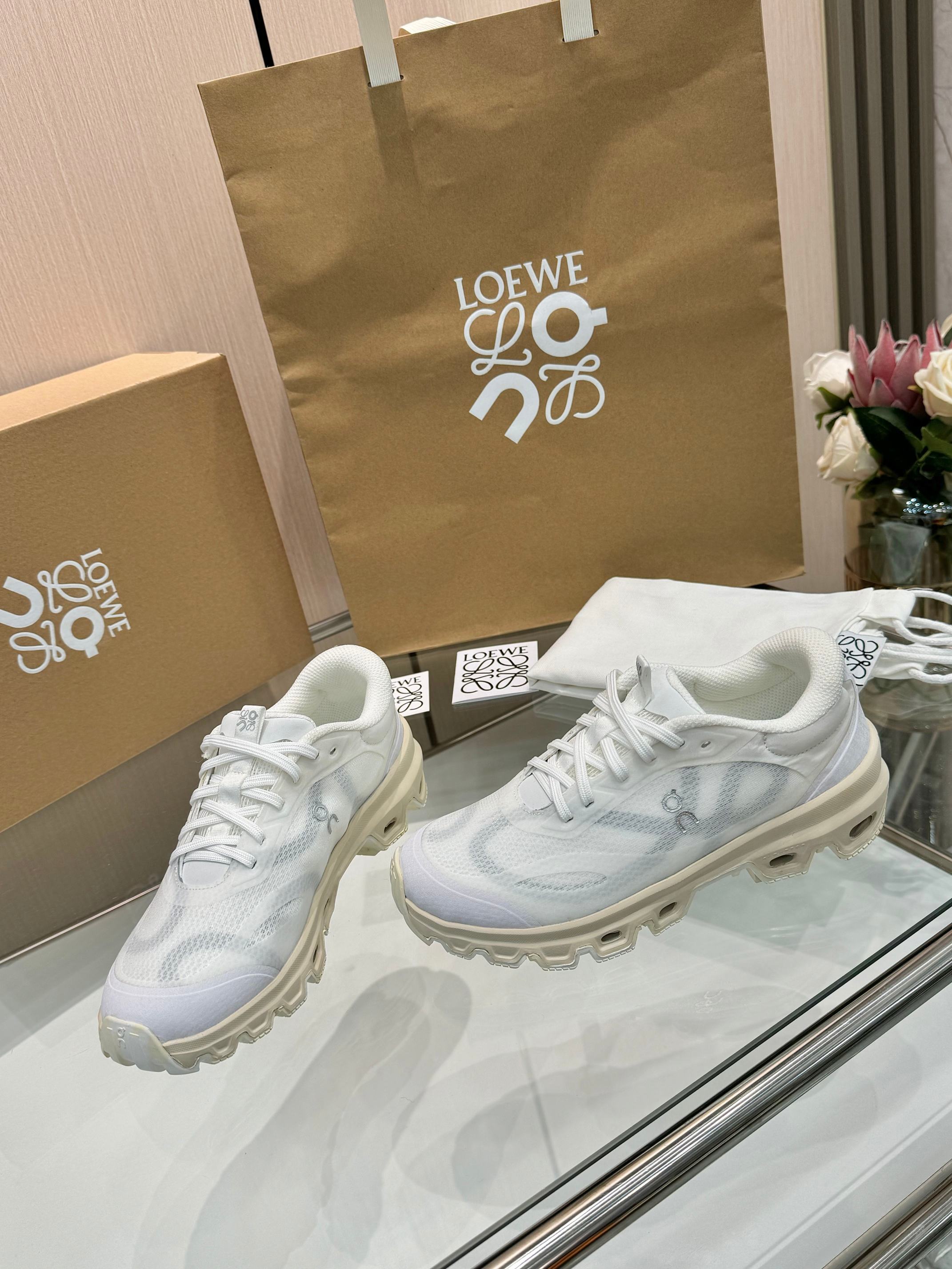 Z1Q95C19  Popular  shoes