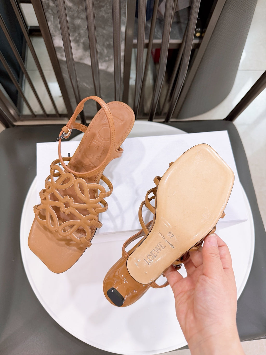 Z2R76A12 Popular high-quality  leather shoes