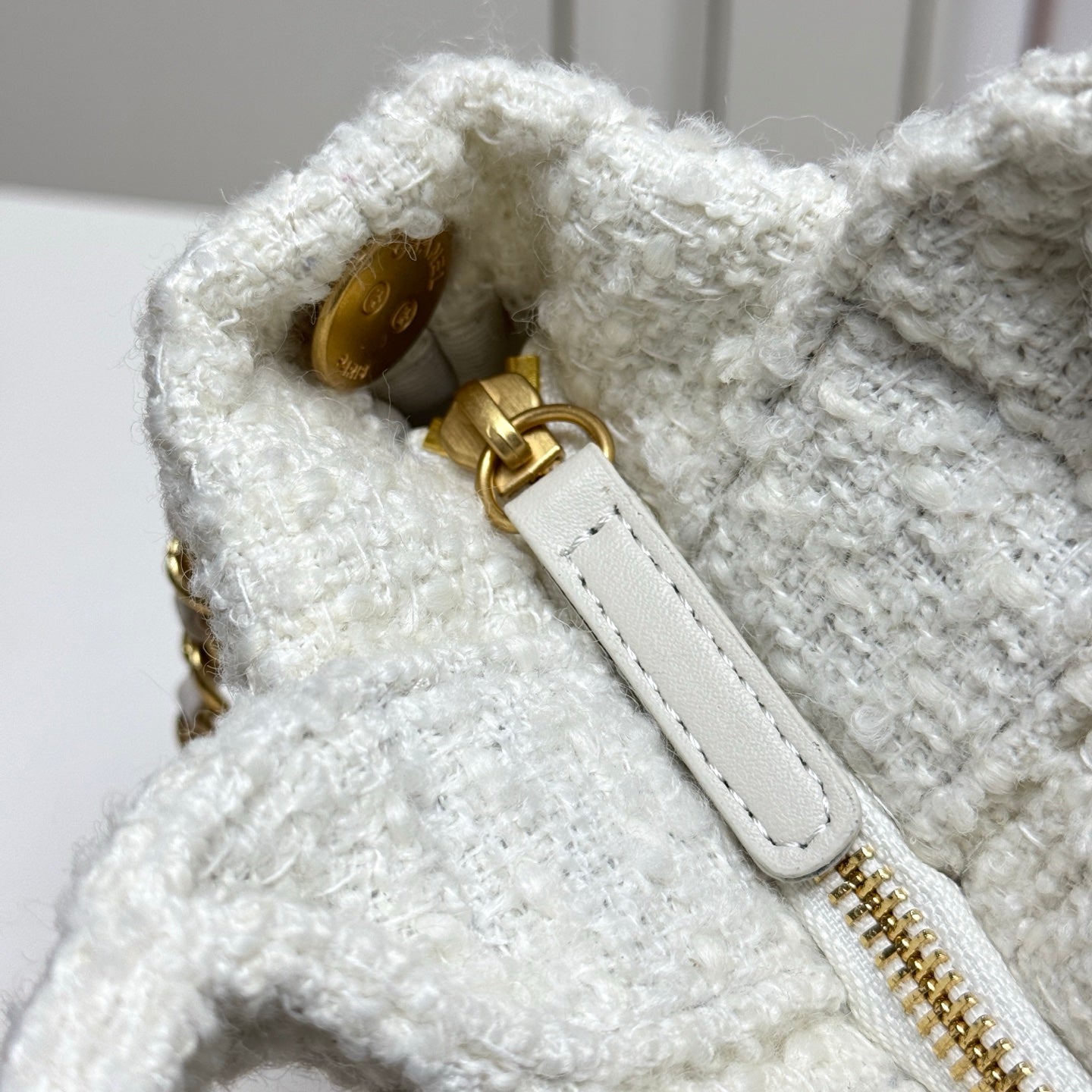 B1R15C141 Popular bag