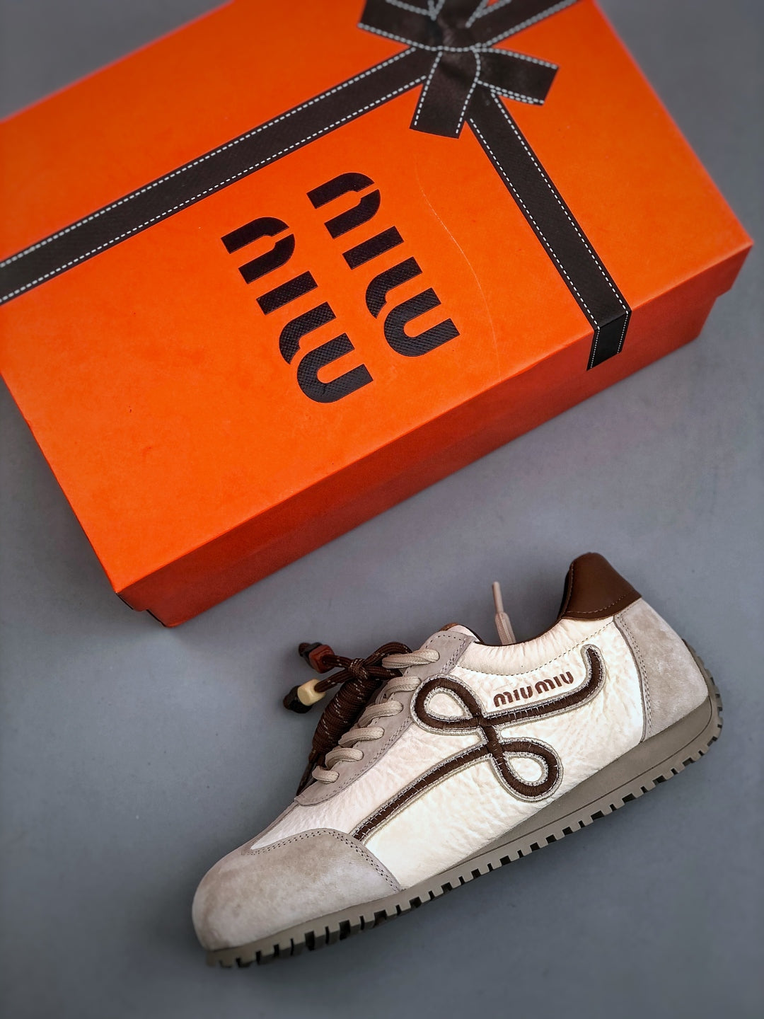 Z4Q95A86 Popular Shoes
