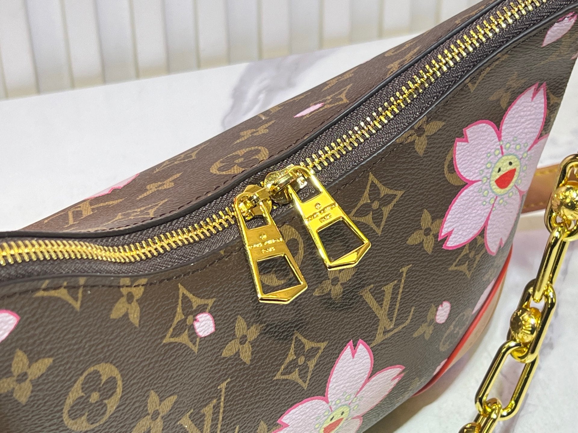 B1N55E60 Popular   leather bag