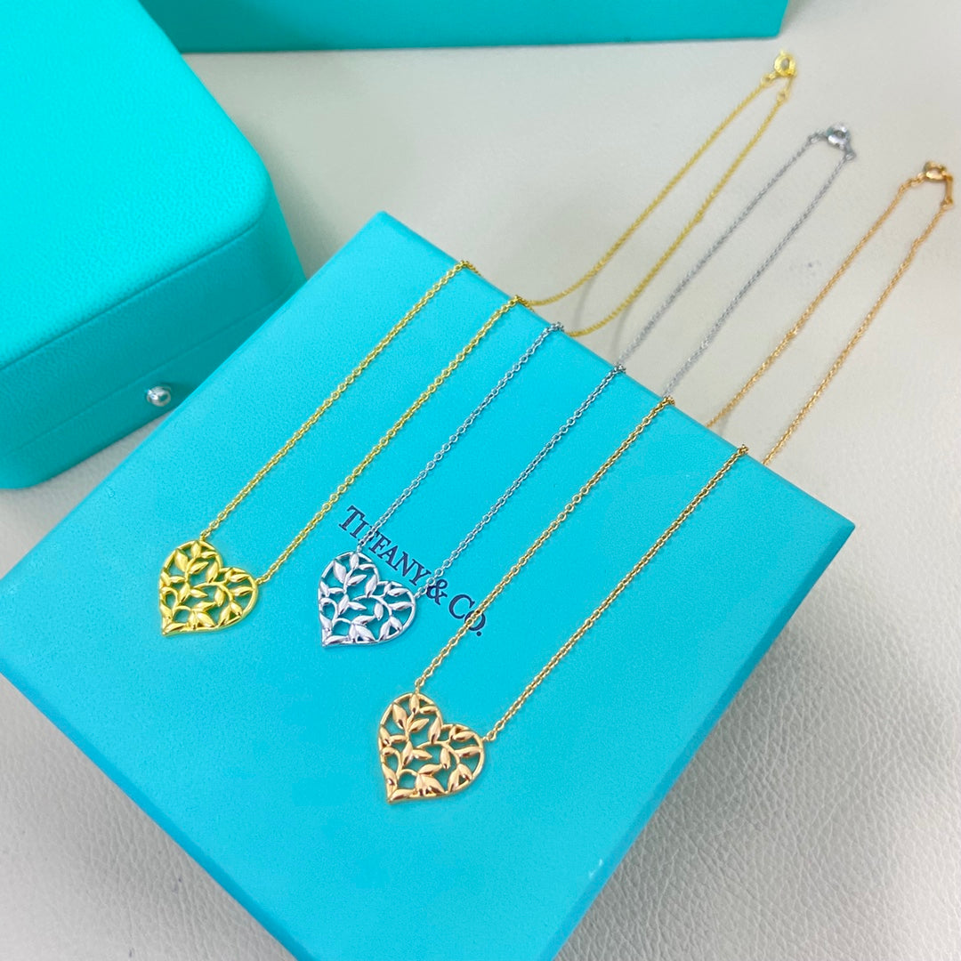 X1Q85T161X Popular Necklace