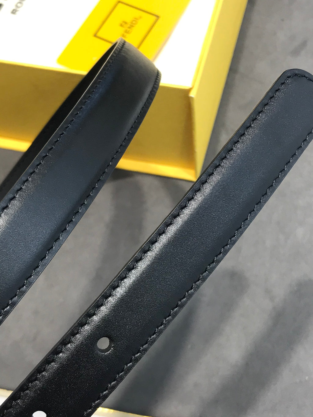 P1Q64F76 Popular  High quality belt With full package