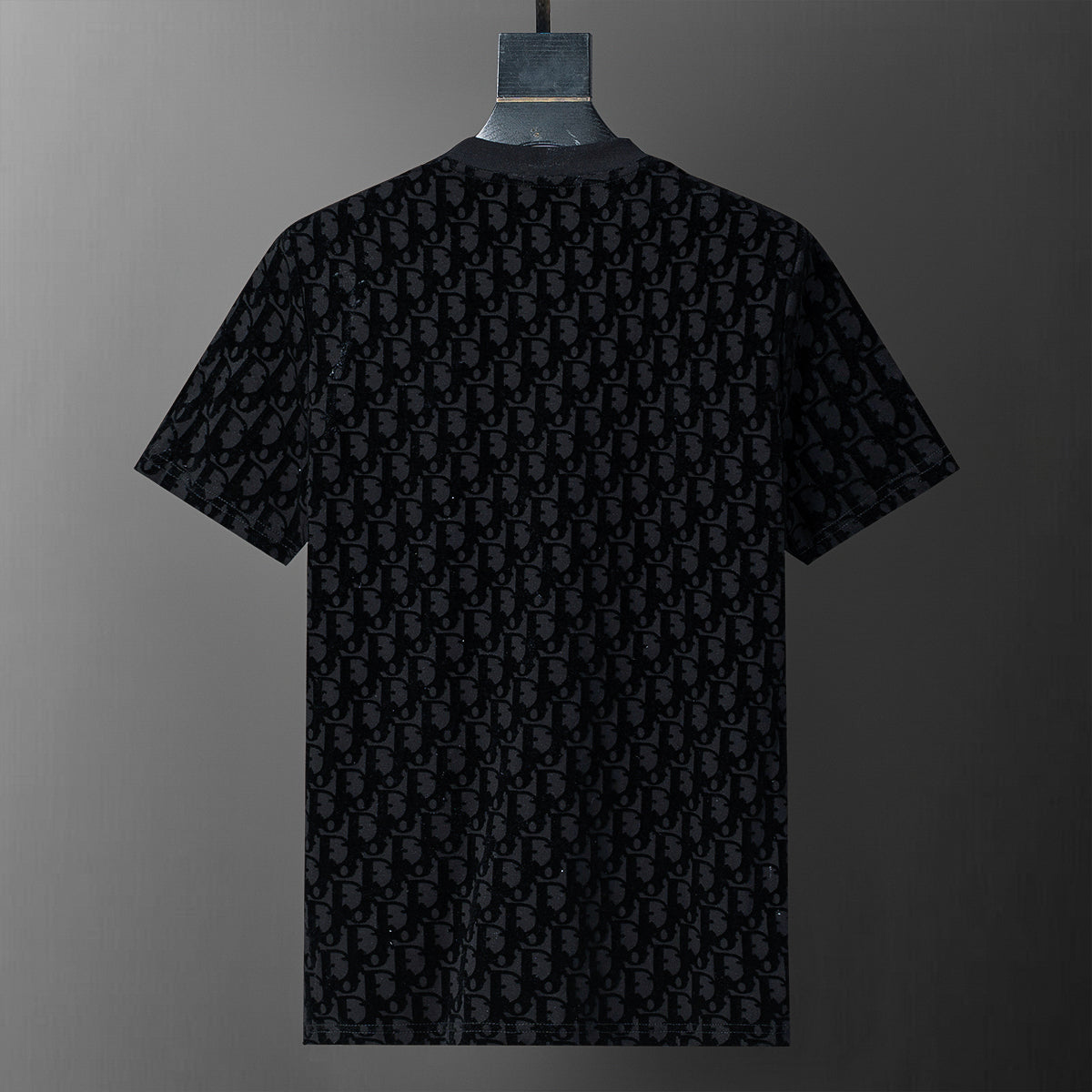 U1R35D116  Popular shirt and shorts set
