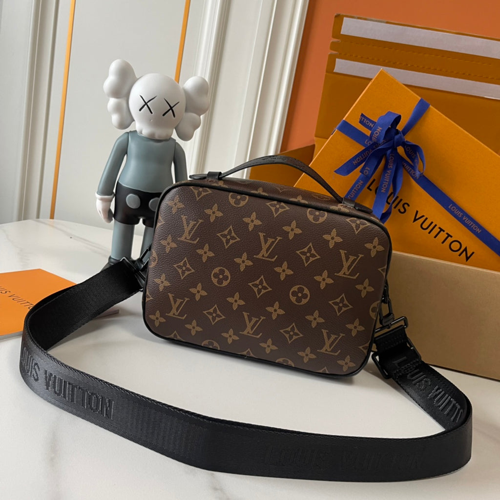 B1W15E38 Popular  leather bag