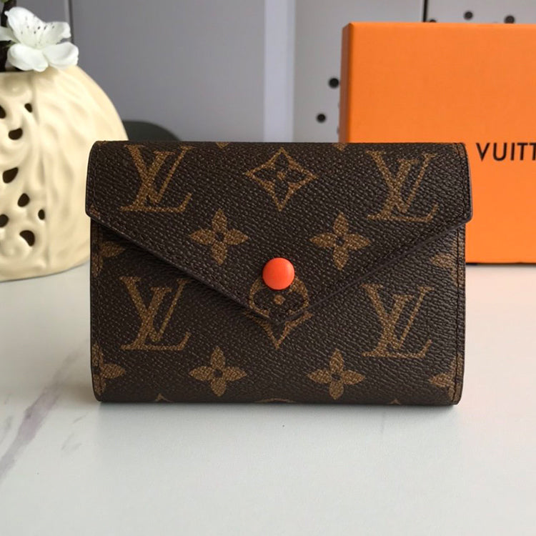 B1P20E3 Popular  leather wallets