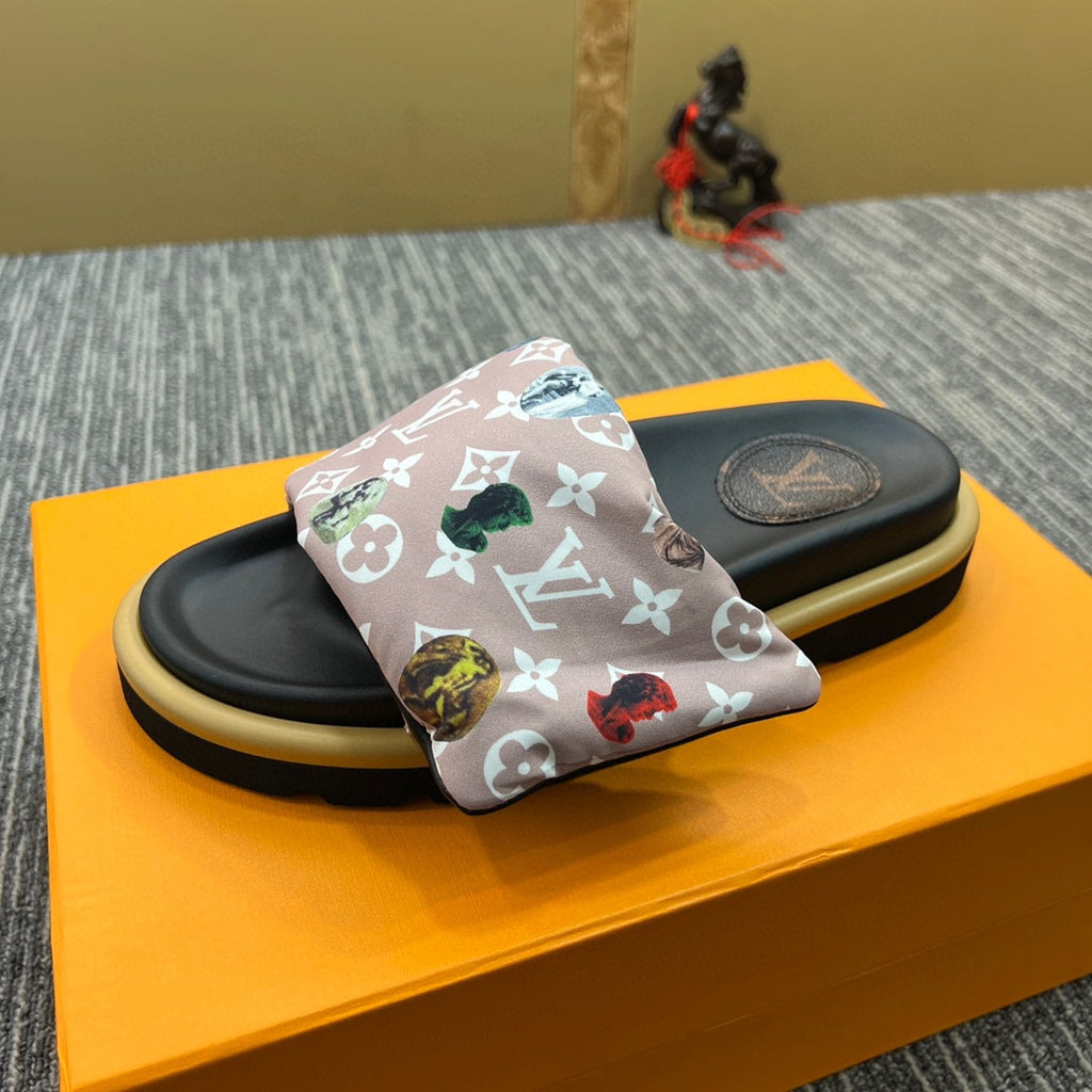 Z5XF120 Popular leather quality Slippers