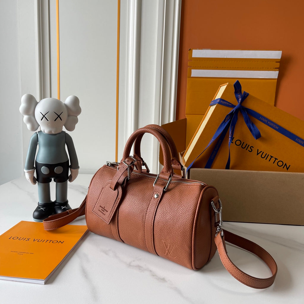 B1P46E31 Popular leather bag