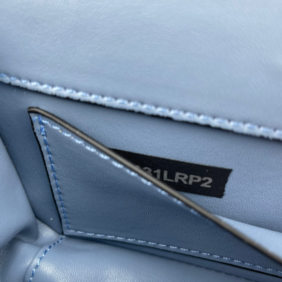 B1W35VL114 Popular  leather bag