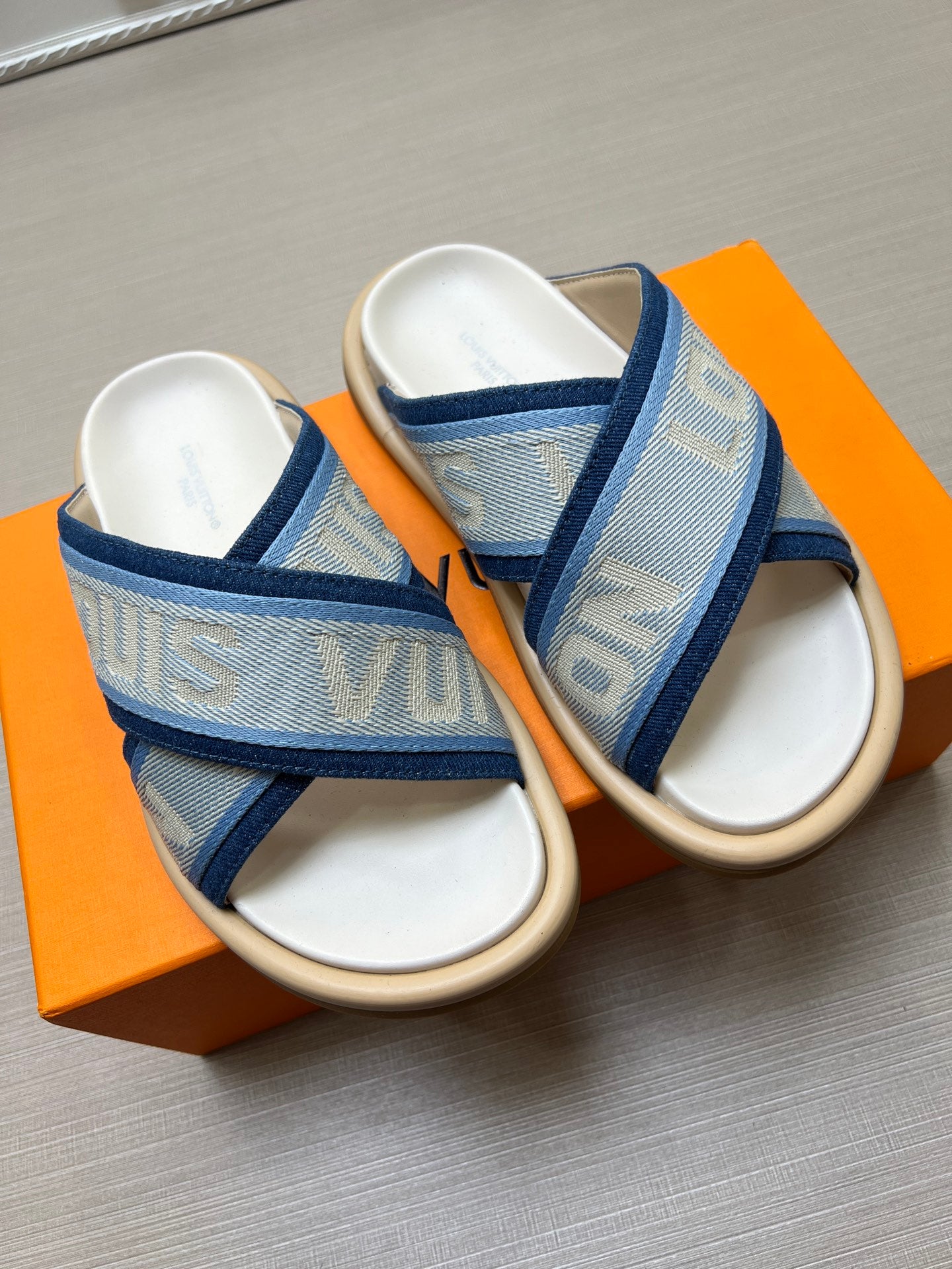 Z5Z35E274 Popular Slippers