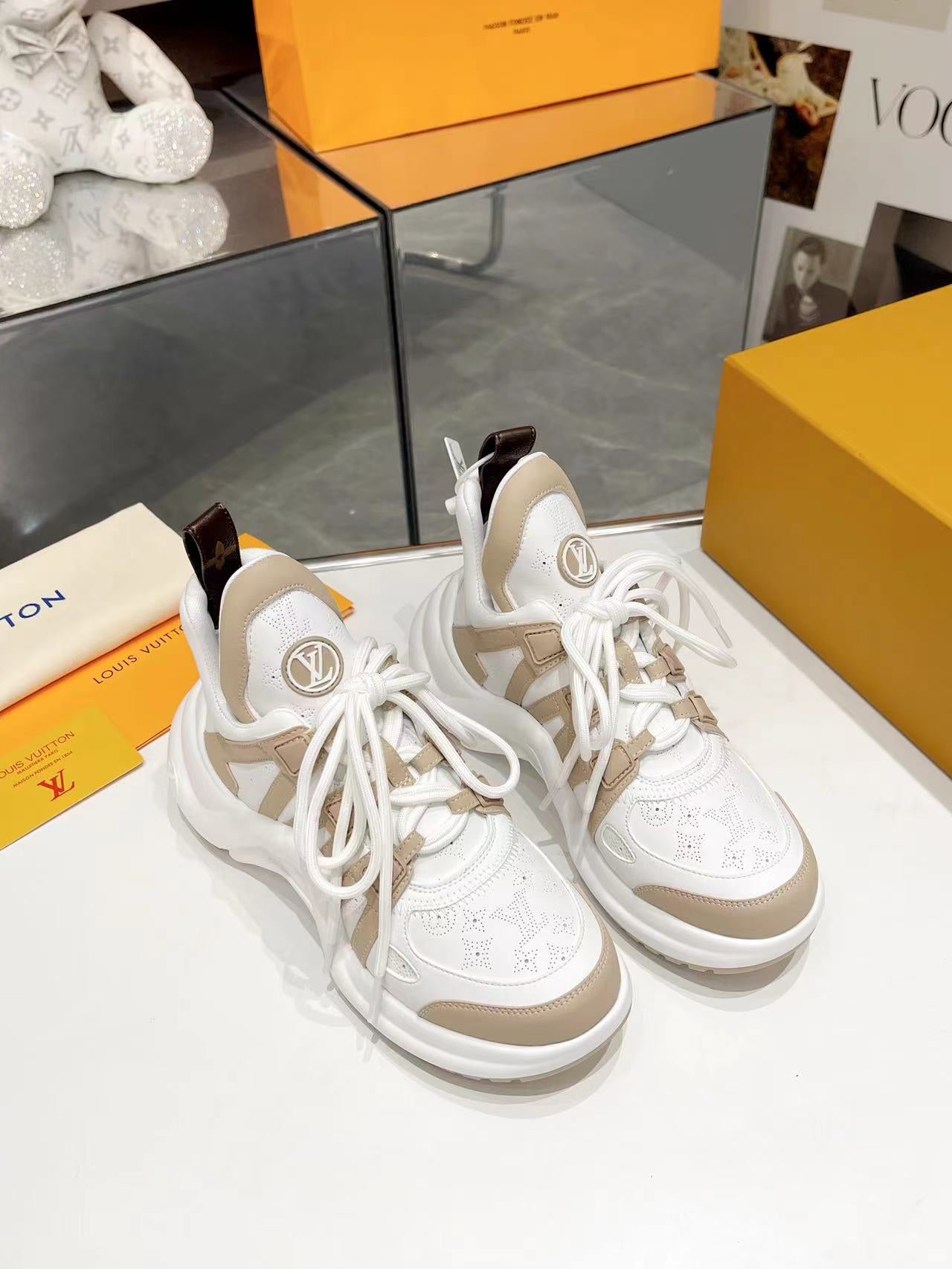 Z2Q95E180  Popular high-quality Shoes