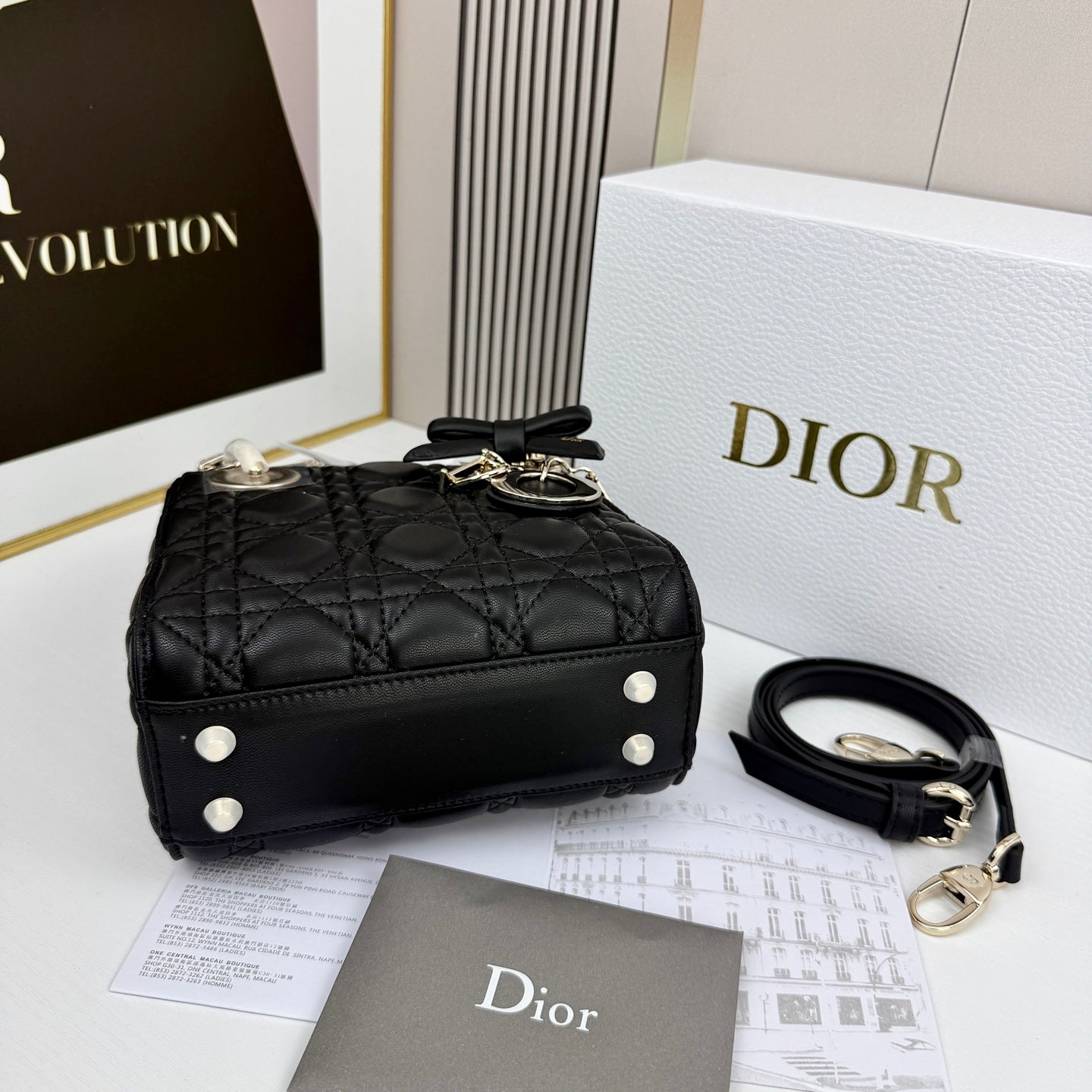 B1R66D1 Popular leather bag