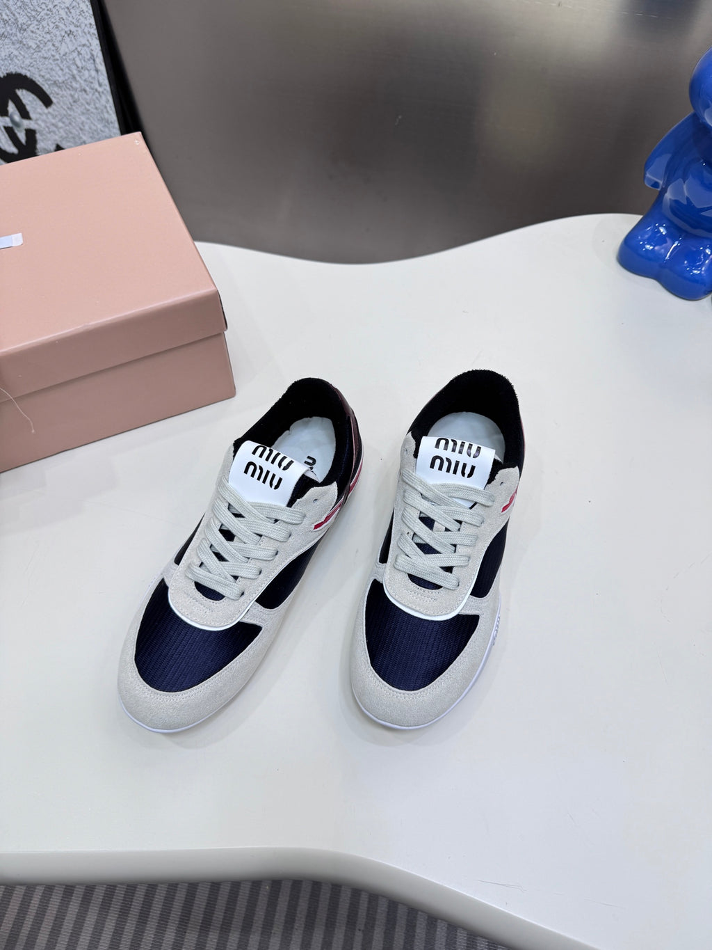 Z1Q105A352 Popular Shoes