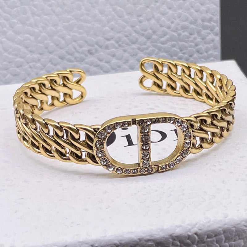 X1Y83D25K  Popular Bracelets