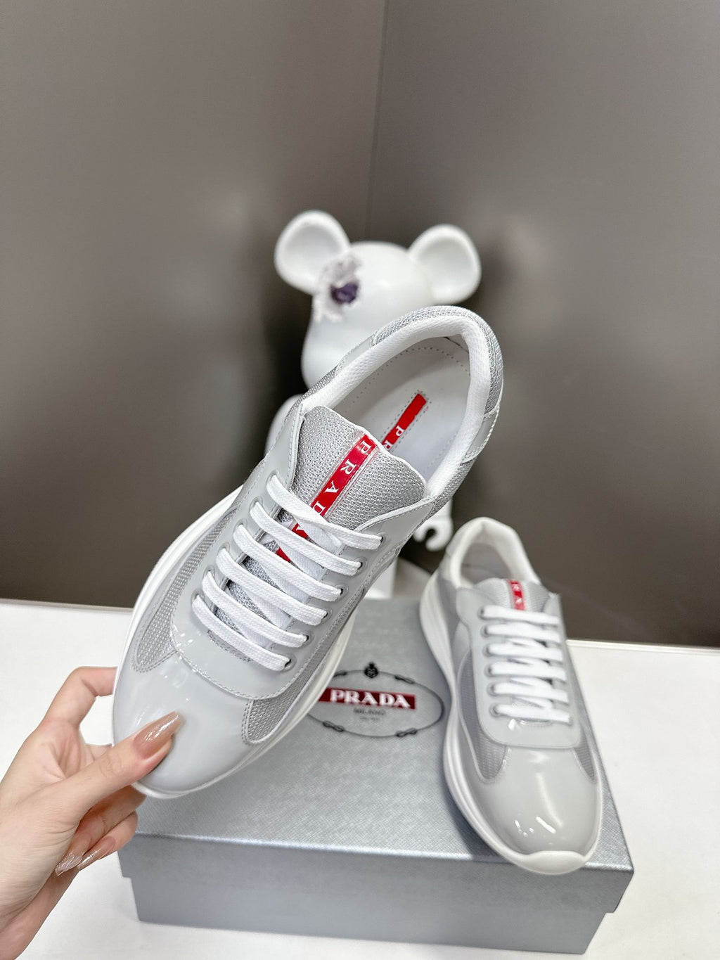 Z2Q105P384 Popular high-quality Shoes