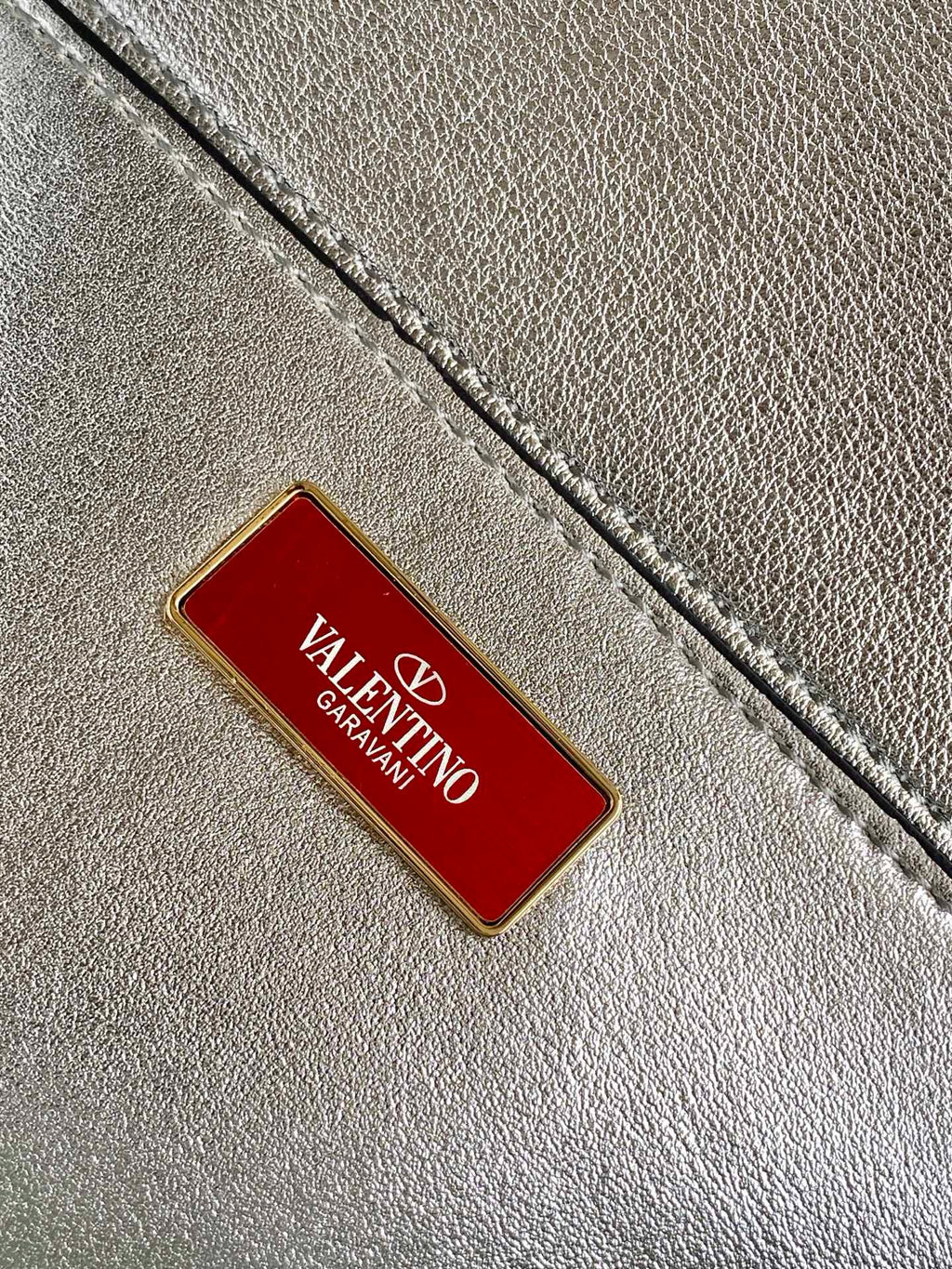 B1R76VL33 Popular leather bag