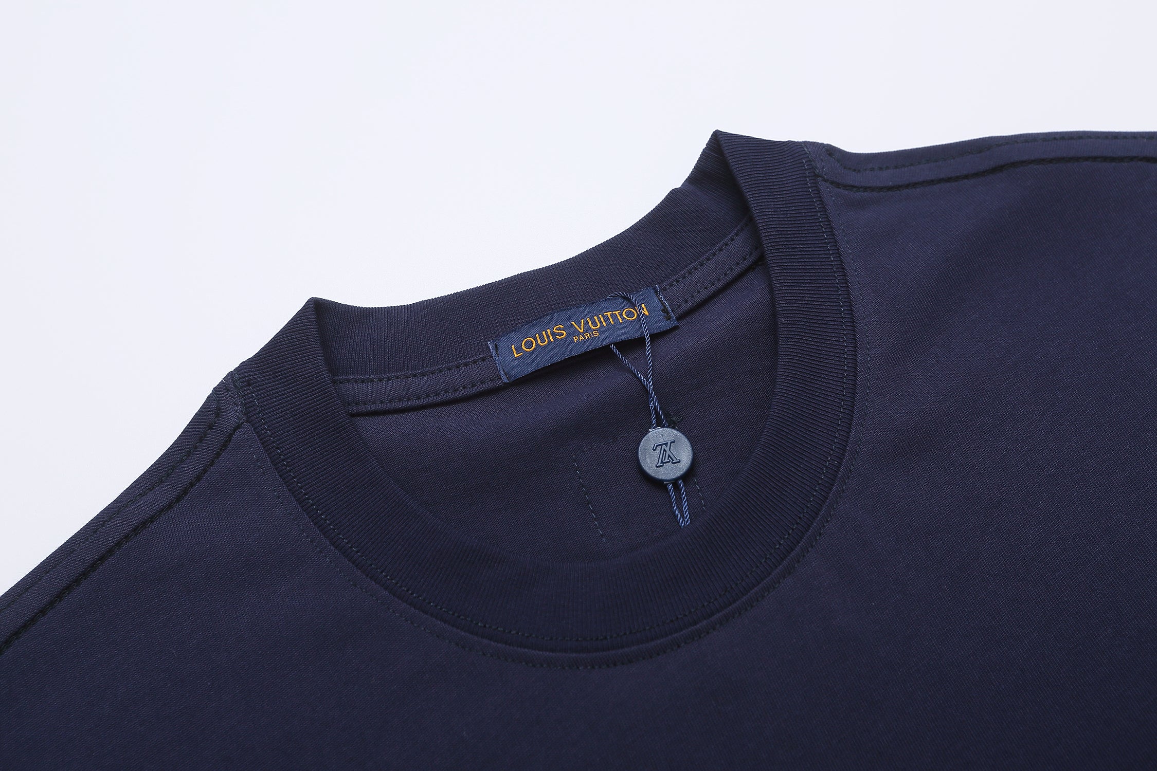 U1R45E191 Popular T-shirt