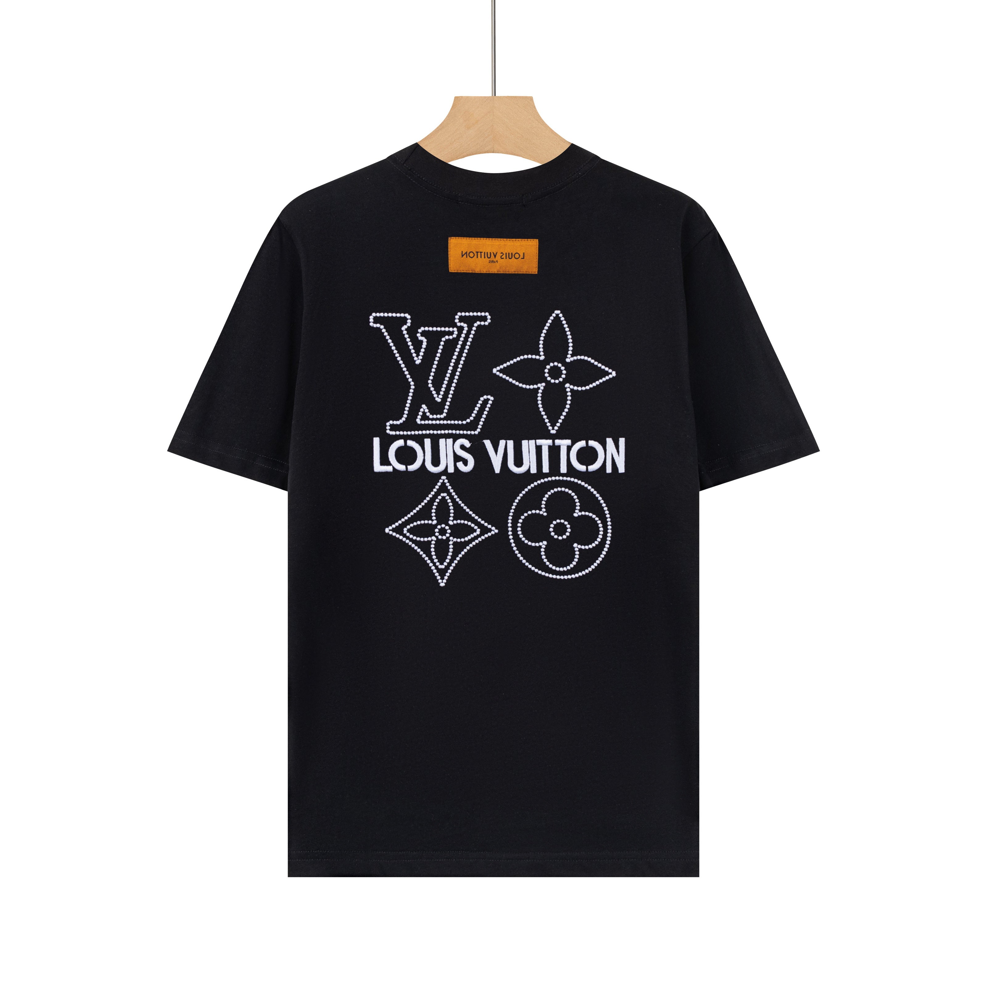 U1R76E35 Popular T-shirts
