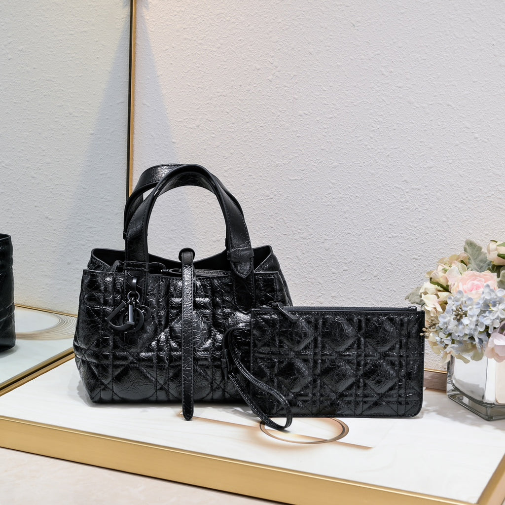 B12X44D359 Popular   leather bag 