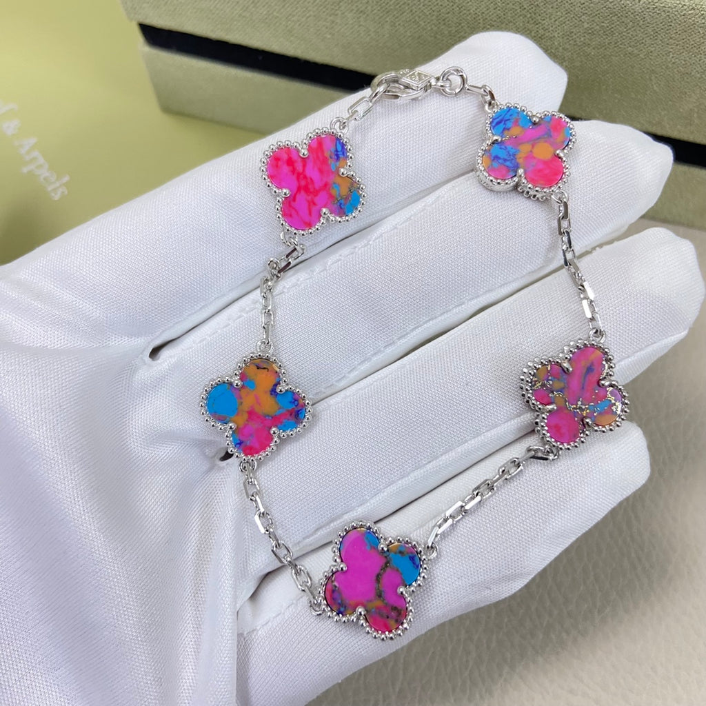 X5Q85VA182X Popular Necklace. Bracelets