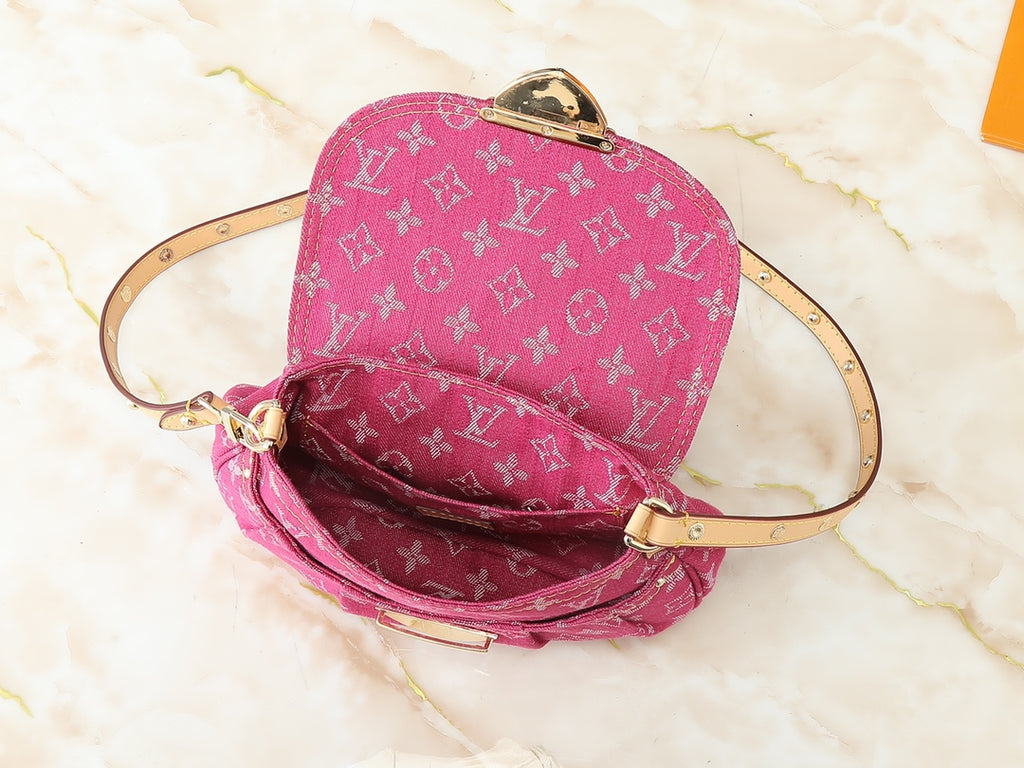 B1N165B118 Popular    bag