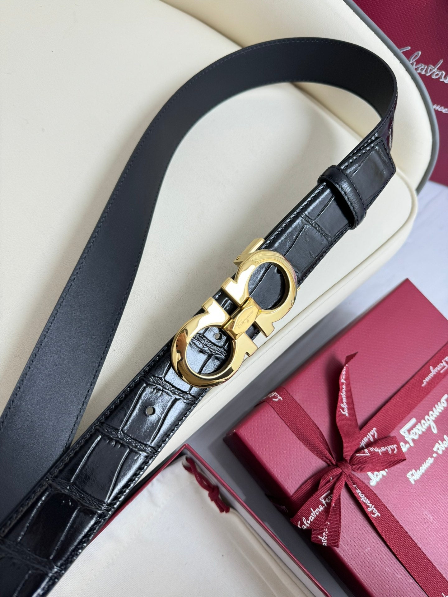 P1W15A167 Popular  High quality belt With full package