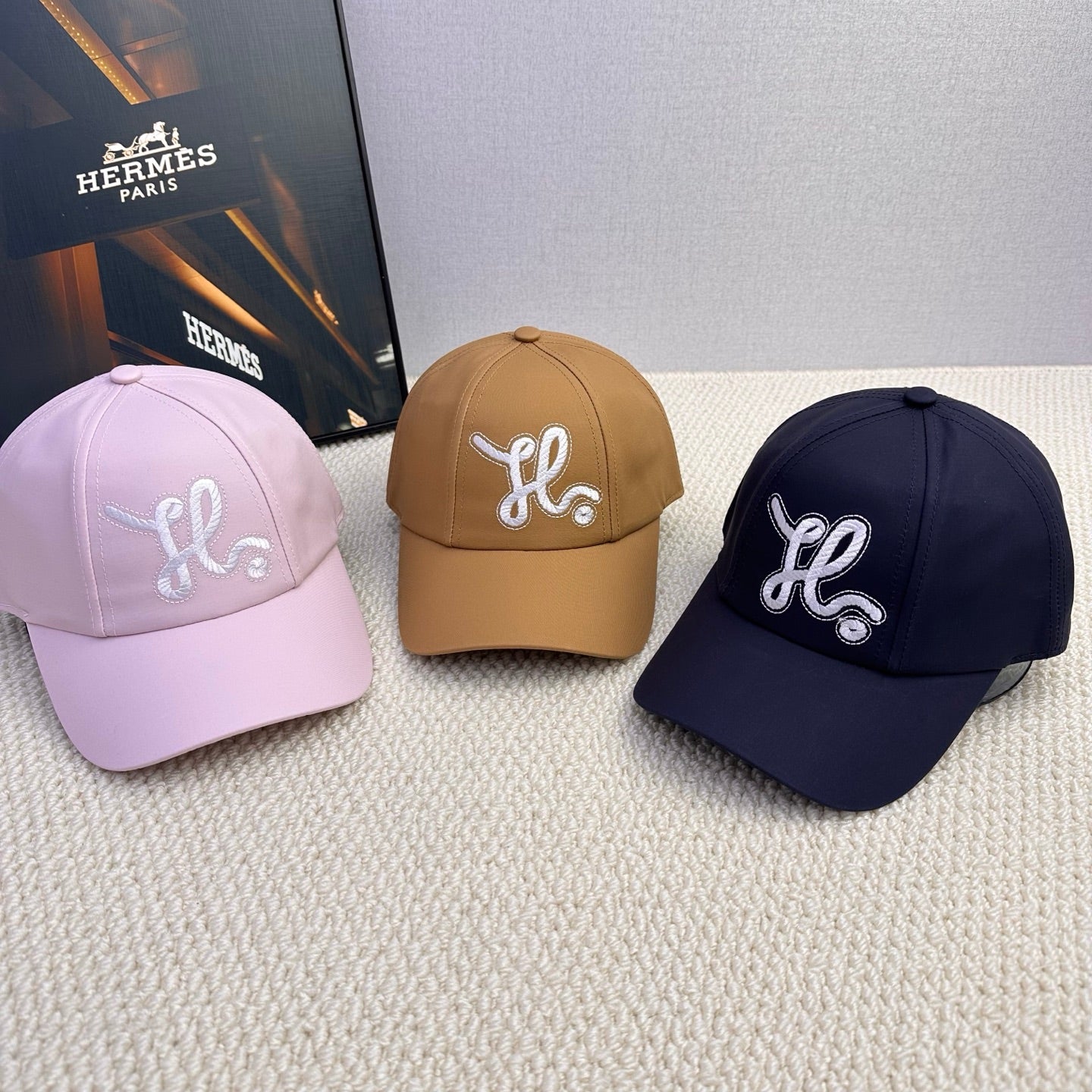 M1X36H17 Popular hats